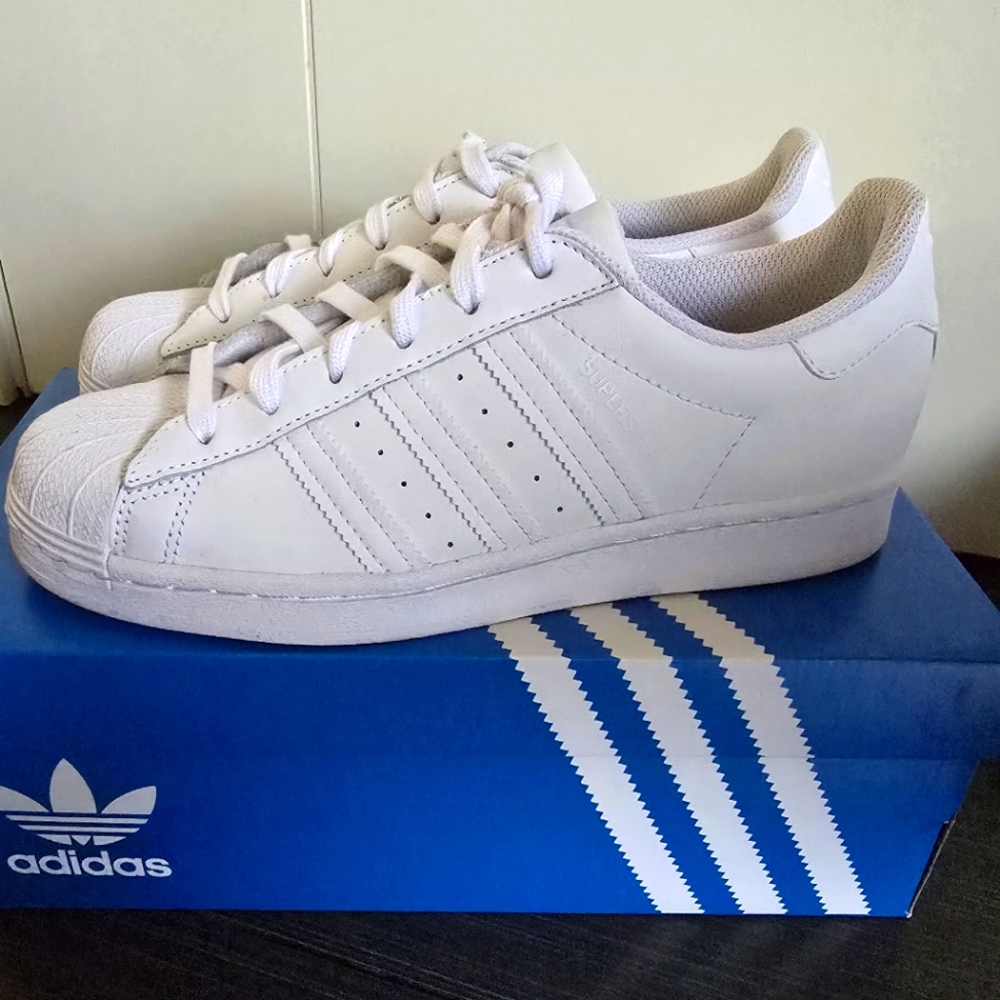 Adidas Superstar Shoes - cloud white (see sizing note)